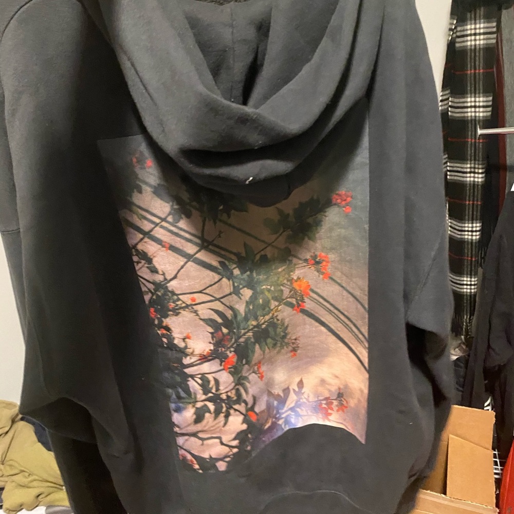 fear of god essential hoodie size L used